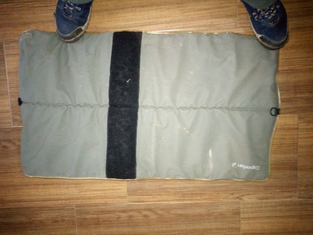 moqueta carpa Caperlan