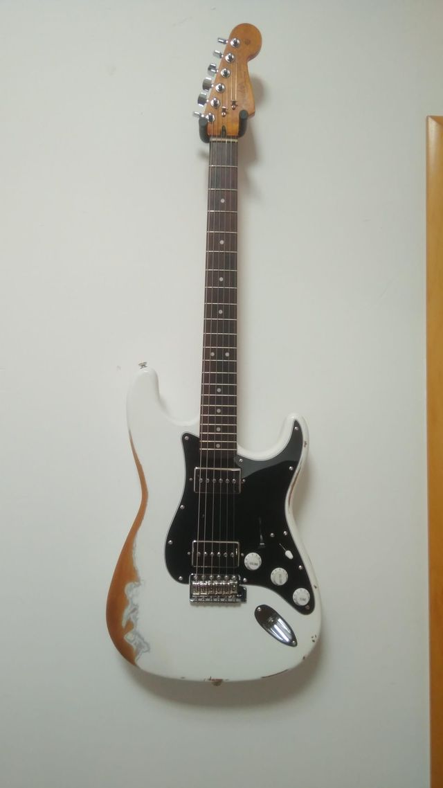 STRATOCASTER PARTCASTER