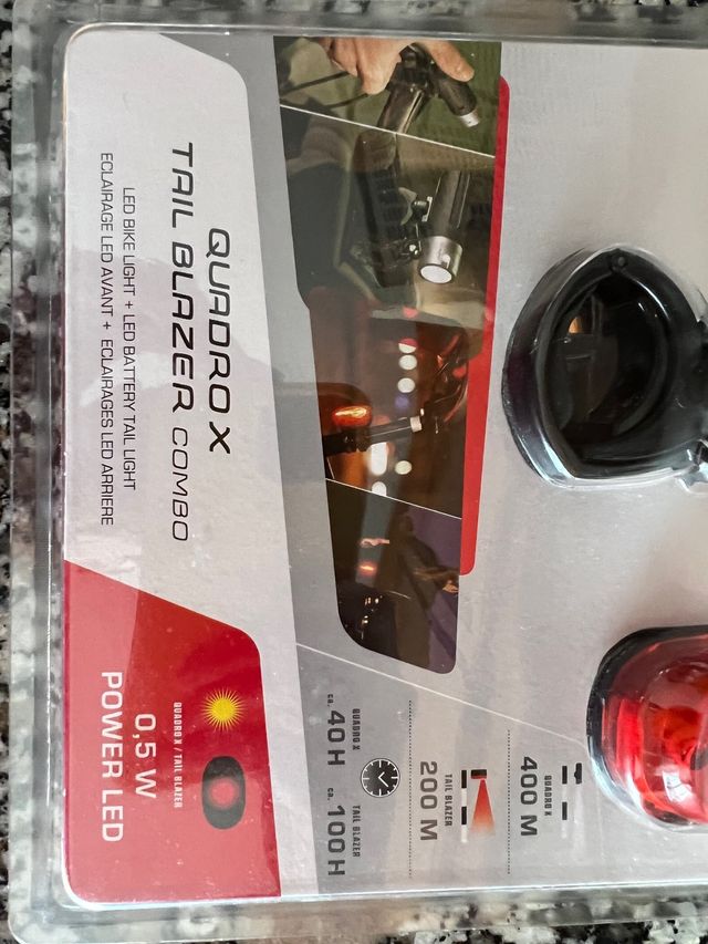 Luces traseras y delanteras NUEVAS. Marca SIGMA.