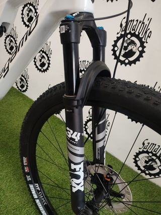 megamo track 07. Talla M