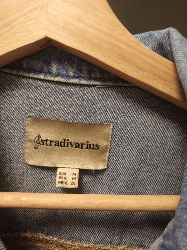 Chaqueta vaquera Stradivarius