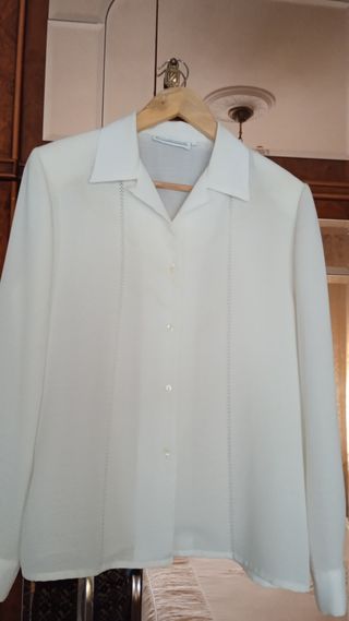 Camisa manga larga tela con caída, blanco crudo