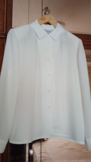 Camisa manga larga tela con caída, blanco crudo