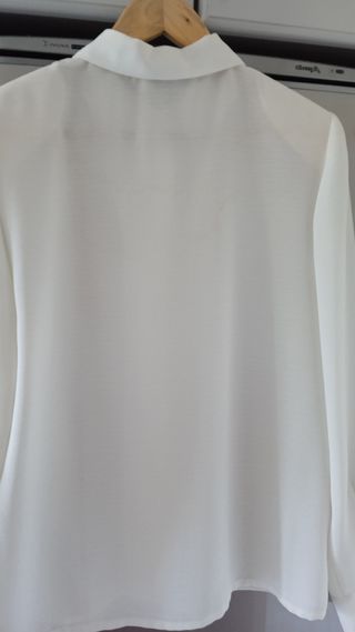 Camisa manga larga tela con caída, blanco crudo