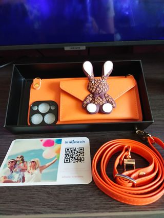 Funda nueva Simptech con pequeño moderó y correa