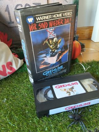lampara VHS GREMLINS 📼🎞️+ chapa