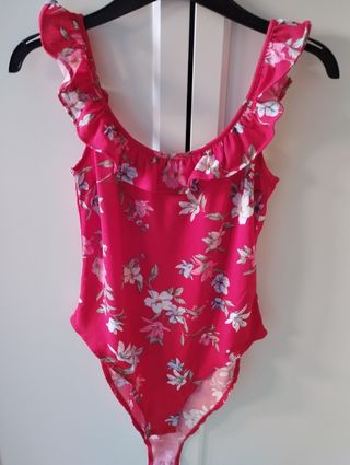 Body flores H&M
