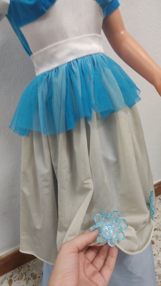 Muñeca tamaño niña OOAK repintada 