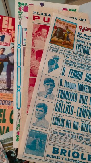 carteles y postales taurinas