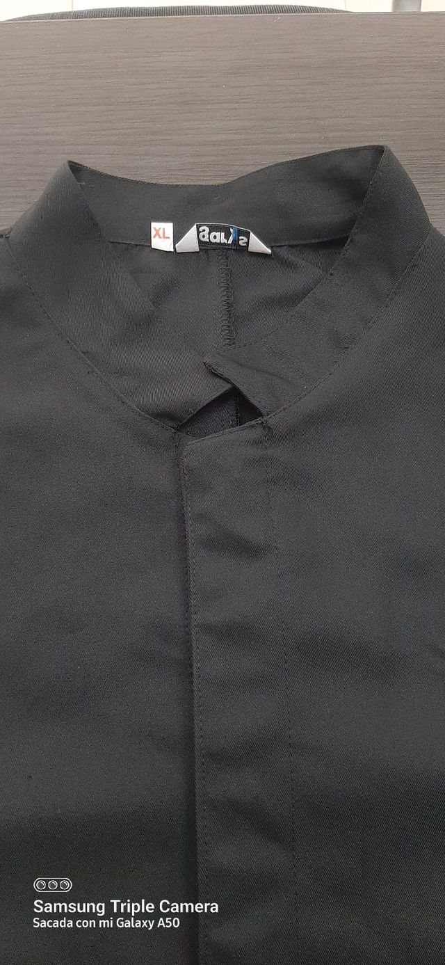 Chaqueta negra talla XL