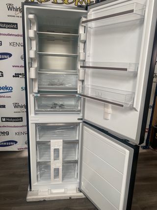 Frigo combi negro cristal
