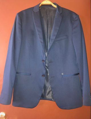 Traje de hombre Zara 