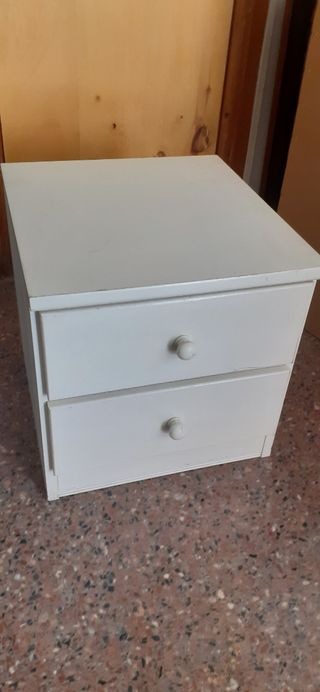 CAJONERA.MESITA DE NOCHE