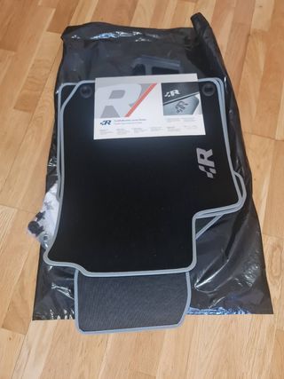 Alfombrillas vw golf 4 R32 nuevos originales