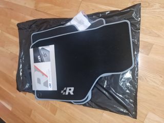 Alfombrillas vw golf 4 R32 nuevos originales