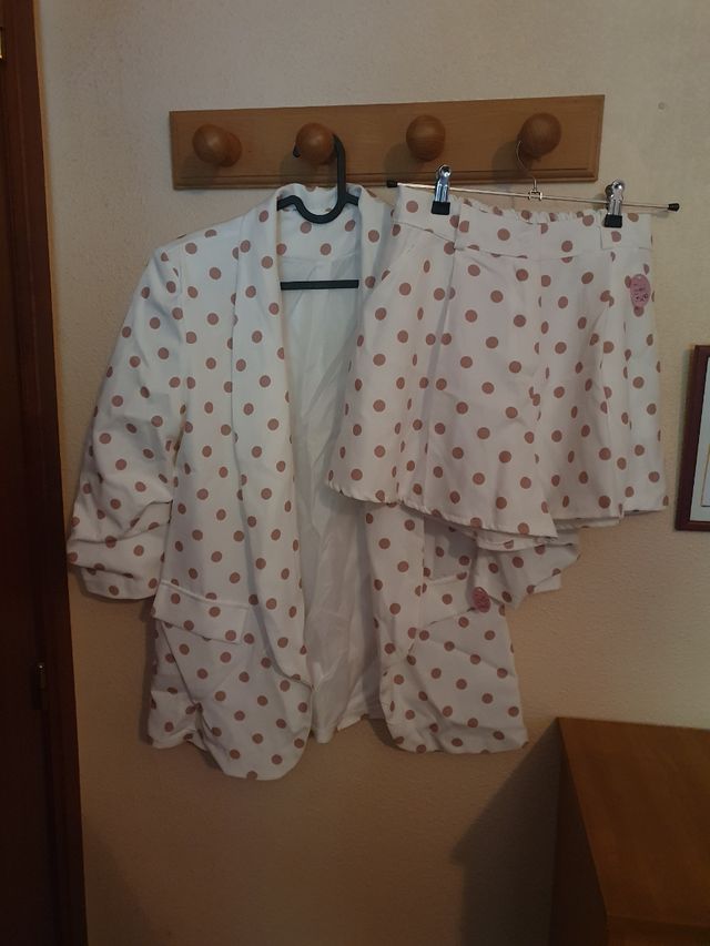 Conjunto blazer y short blanco