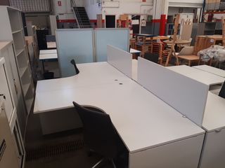 Isla Mesa operativa OFITRES bench 4 Plazas (MB12)