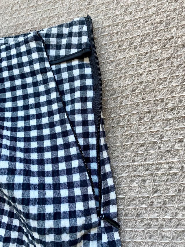 Shorts cuadro vichy con volantes - Zara