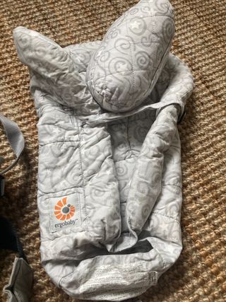 Mochila porteo ergobaby