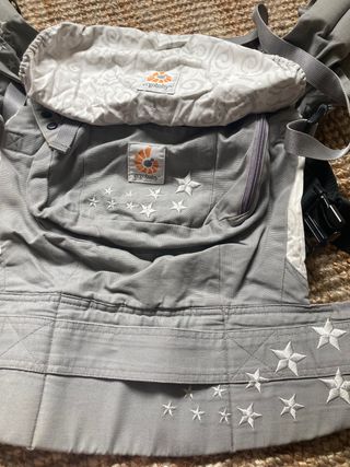 Mochila porteo ergobaby