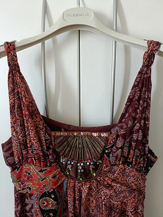 Abito estivo al ginocchio