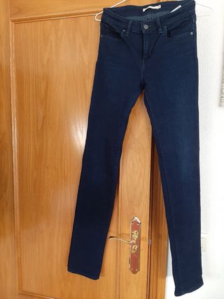 Vaqueros Levi's