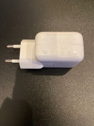 Cargador original Apple 12W iPhone iPad