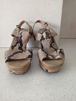 Sandalias PEDRO MIRALLES de piel súper nuevas