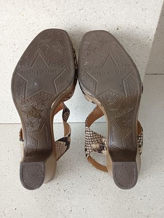 Sandalias PEDRO MIRALLES de piel súper nuevas
