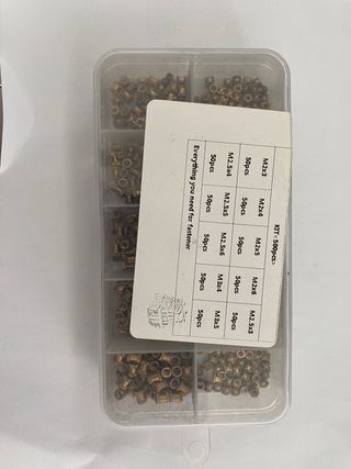 Kit com 500 parafusos M2 e M3