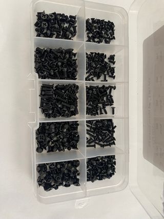 Kit com 500 parafusos M2 M3