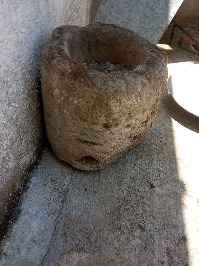 Aperos de labranza y utensilios antiguos