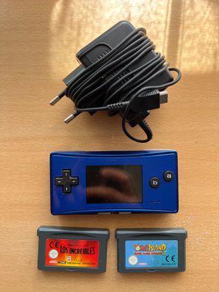 Game Boy Micro con juegos