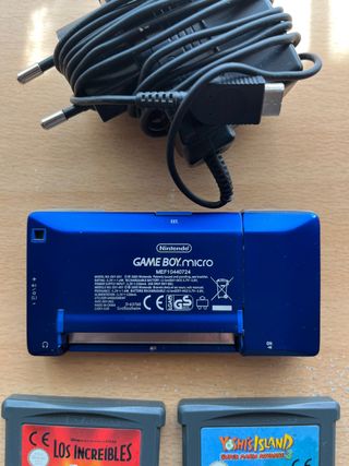 Game Boy Micro con juegos