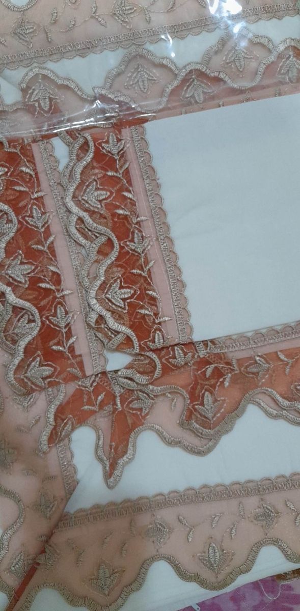 Lenuola matrimoniale in cotone merlettato e pizzo