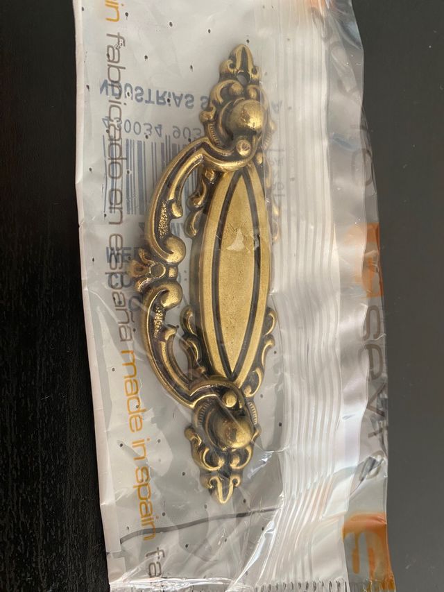 Tiradores 100mm oro viejo