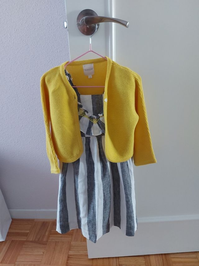 Vestido y chaqueta niña