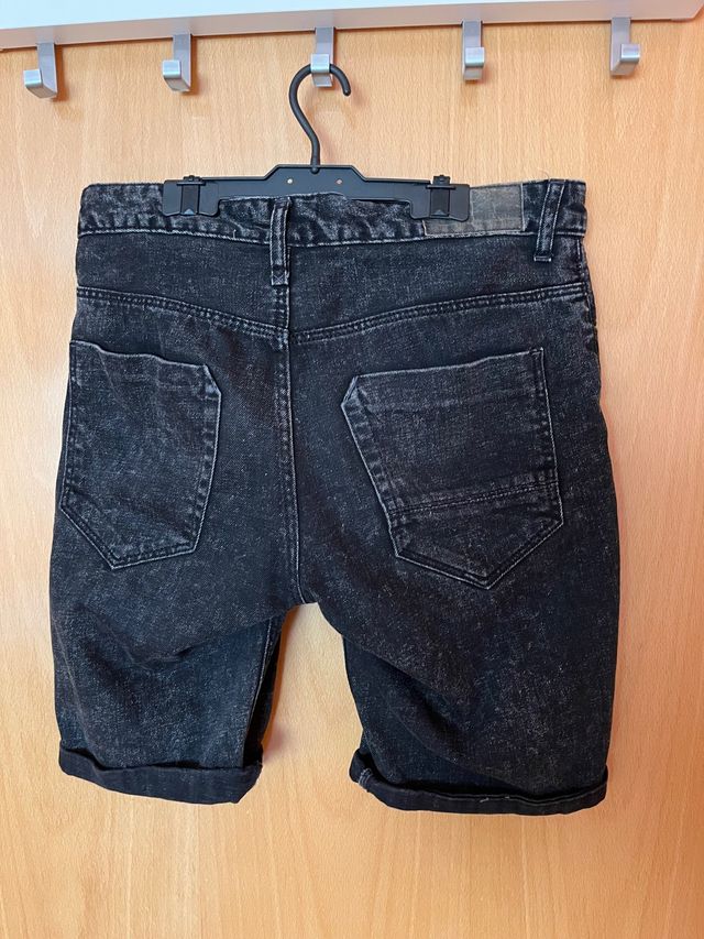 Pantalón corto de vestir, talla 40, hombre.