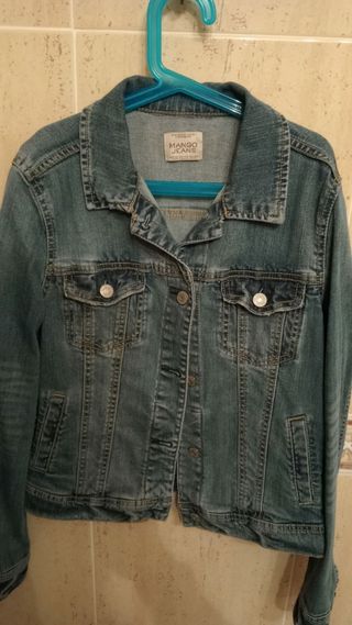 Cazadora de Mango talla xxs. Nueva.