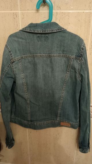 Cazadora de Mango talla xxs. Nueva.