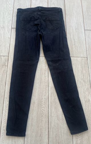Vaqueros chica benetton talla 31 skinny