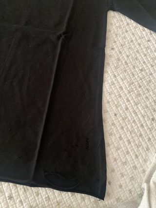 Camiseta basica negra rotos xs a estreno de shana