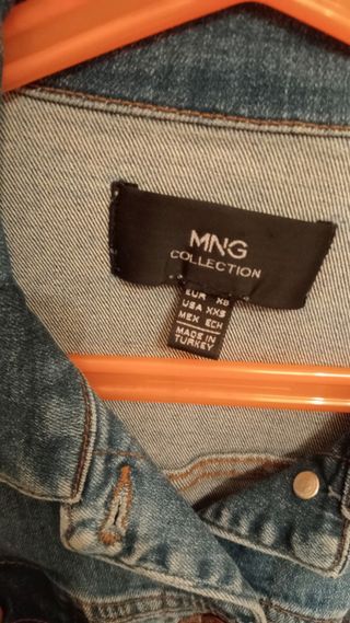 Cazadora de Mango talla xxs. Nueva.