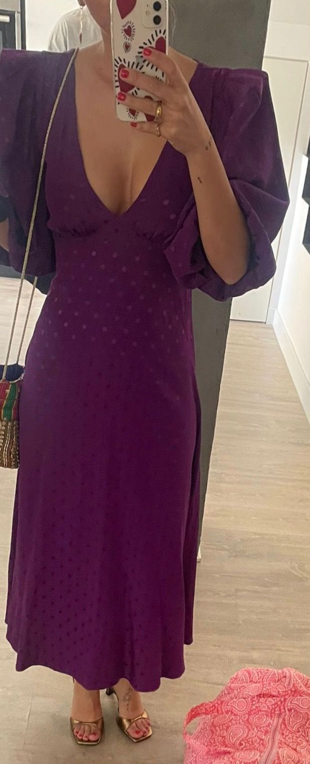 Vestido midi morado