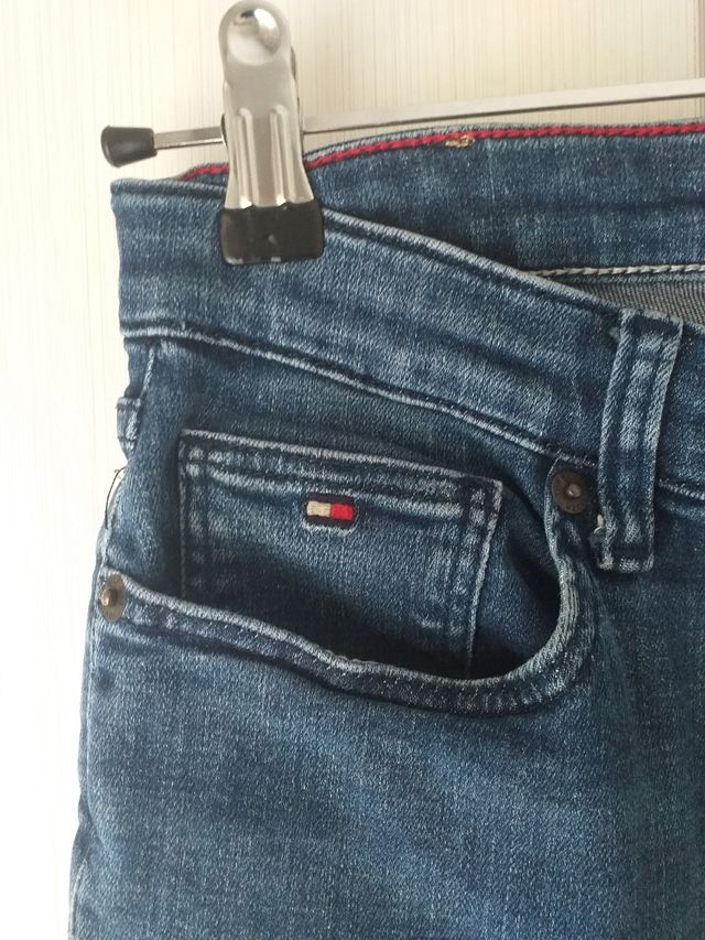 Pantalón "Tommy Hilfiger" 12 años