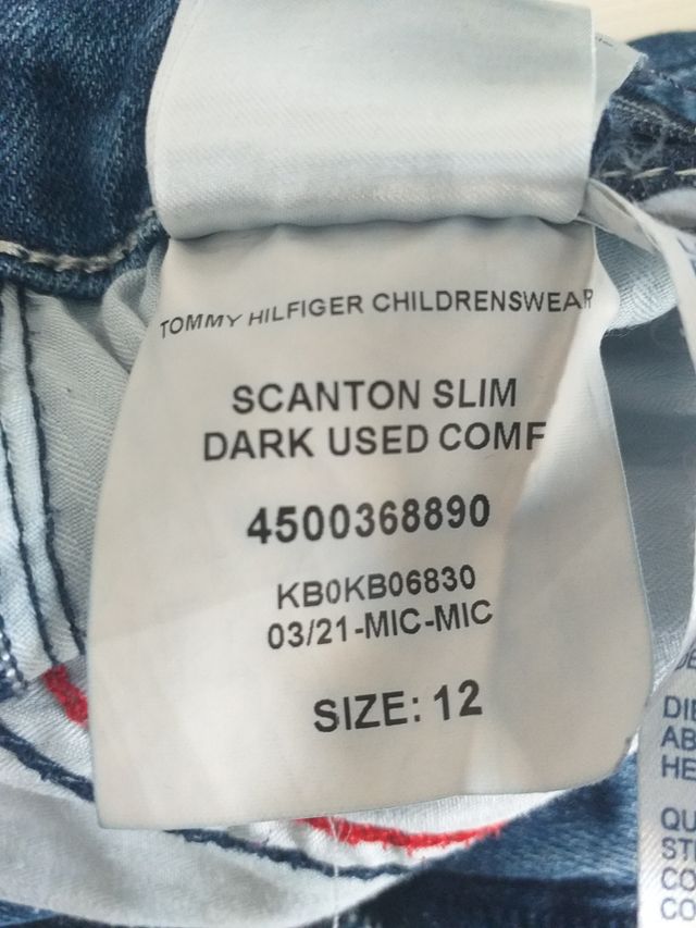 Pantalón "Tommy Hilfiger" 12 años