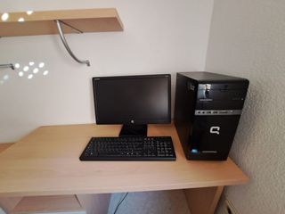 Ordenador de mesa seminuevo