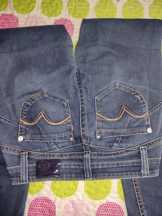 pantalón Levis 