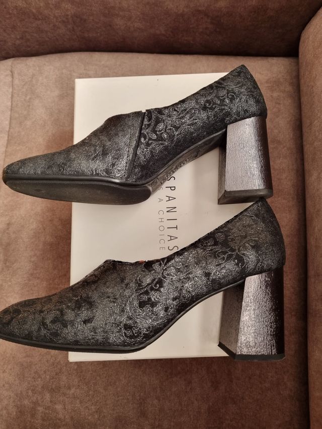 Hispanitas brocado black