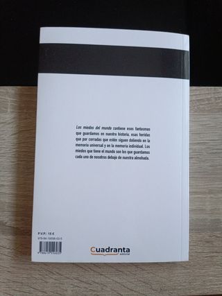 Poemario "Los miedos del mundo"